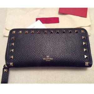 Valentino Rockstud Continental Zip Wallet